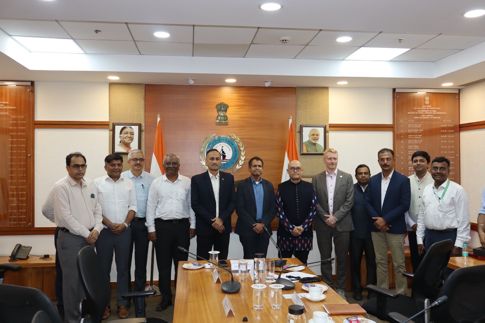 ILO और रॉयल नॉर्वेजियन कॉन्सुलेट जनरल के प्रतिनिधिमंडल के साथ बैठक